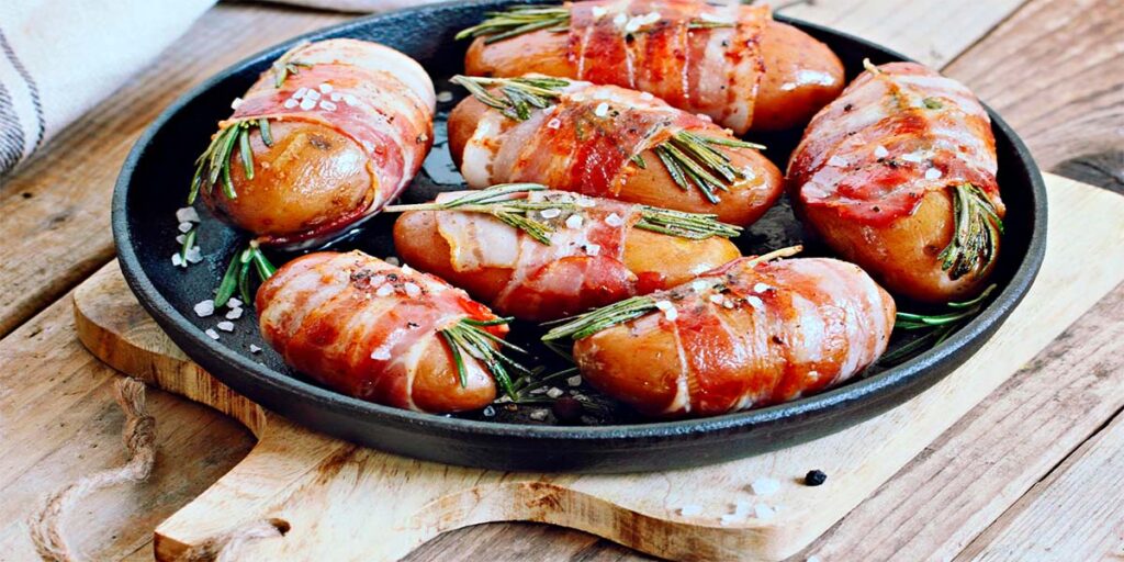 Классический рецепт картофель в беконе запеченный в духовке